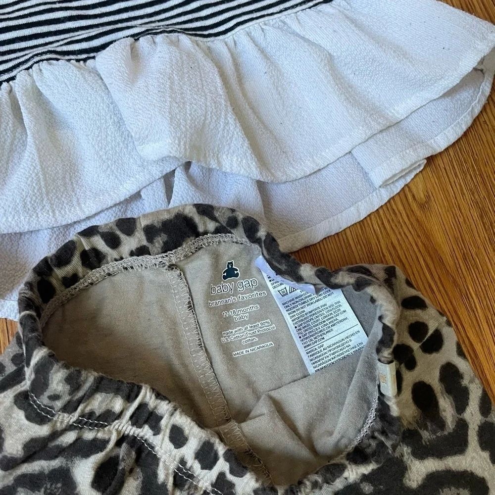 Cute fall 4 piece bundle sZ 12 months for babygirl